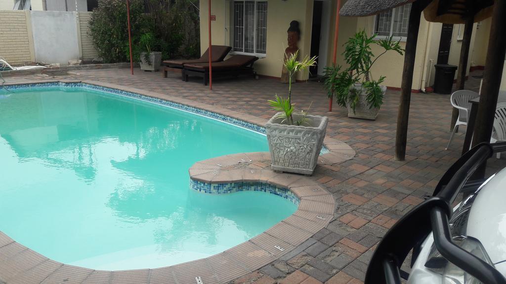 Guesthouse Villa Nina Окаханджа Екстериор снимка