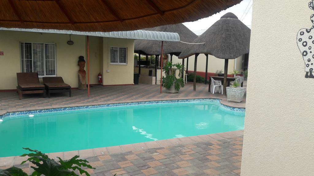Guesthouse Villa Nina Окаханджа Екстериор снимка