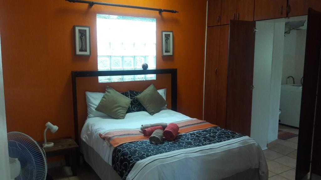 Guesthouse Villa Nina Окаханджа Екстериор снимка