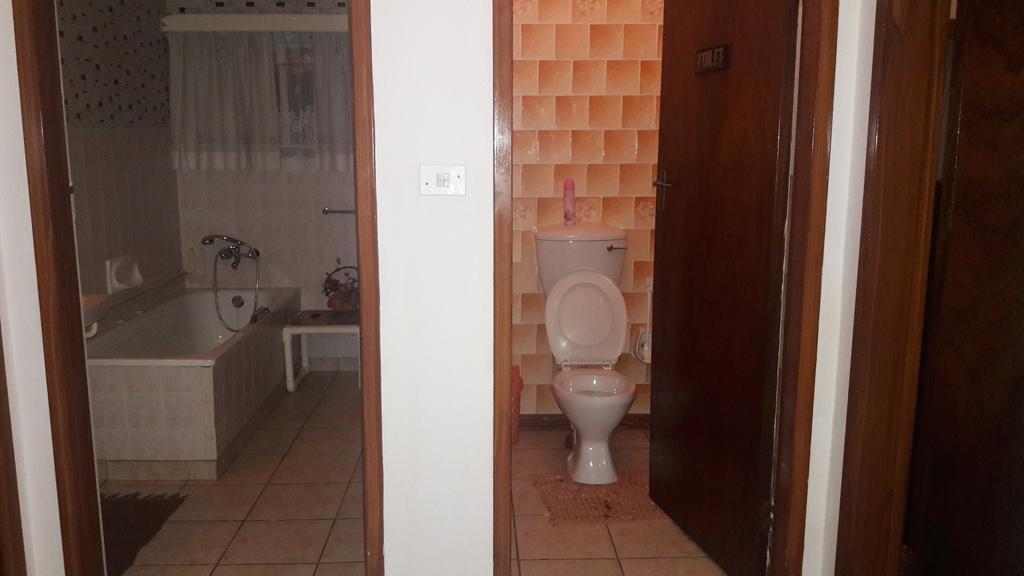 Guesthouse Villa Nina Окаханджа Екстериор снимка