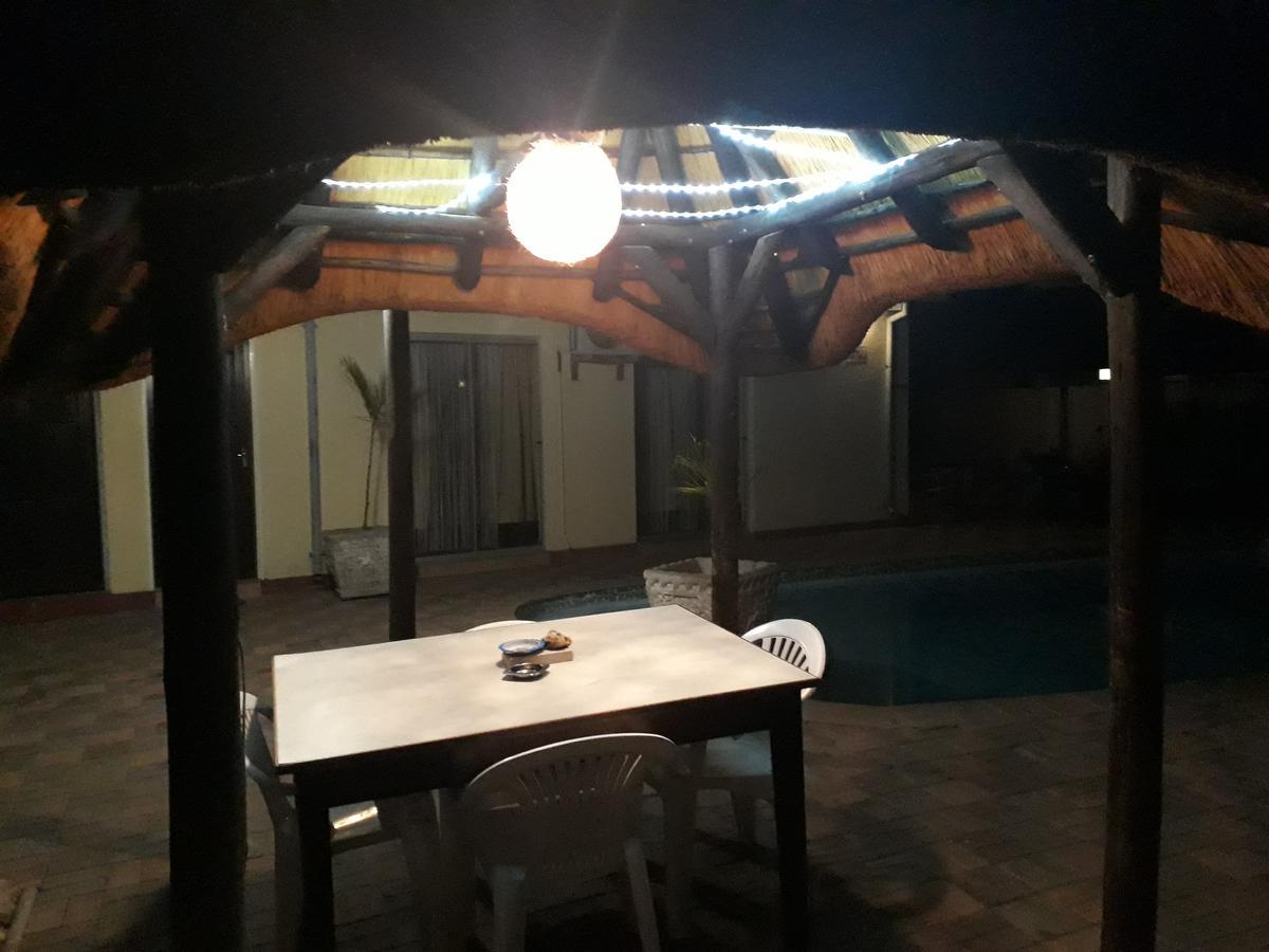 Guesthouse Villa Nina Окаханджа Екстериор снимка