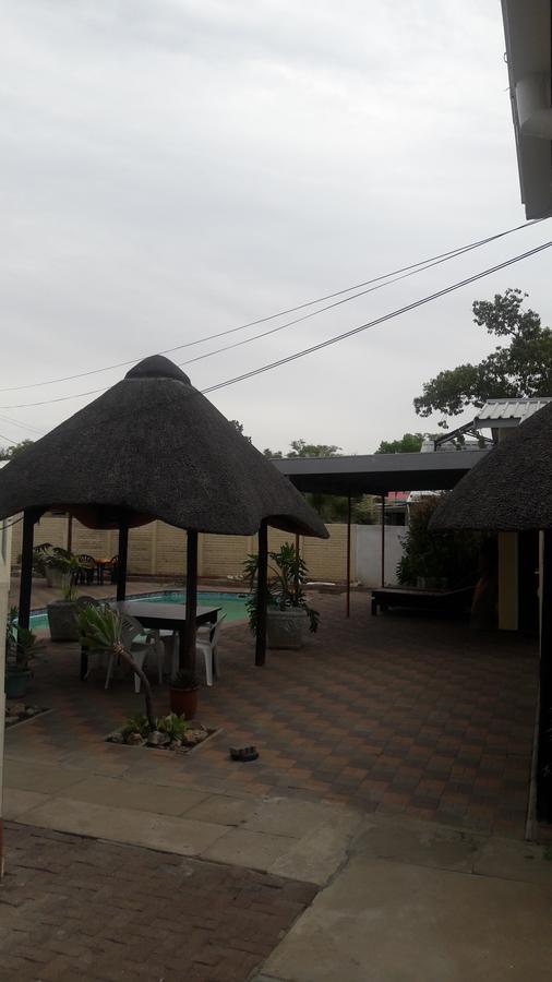 Guesthouse Villa Nina Окаханджа Екстериор снимка