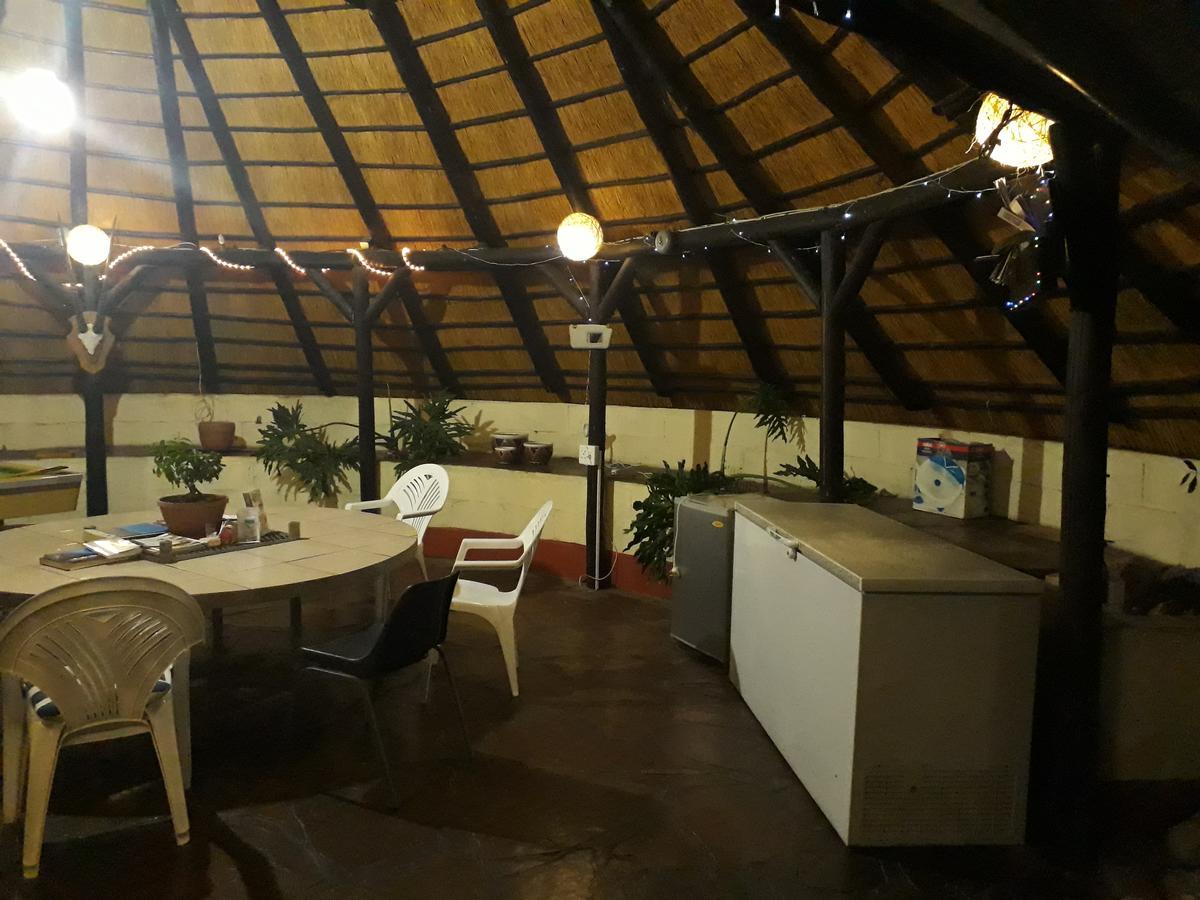 Guesthouse Villa Nina Окаханджа Екстериор снимка